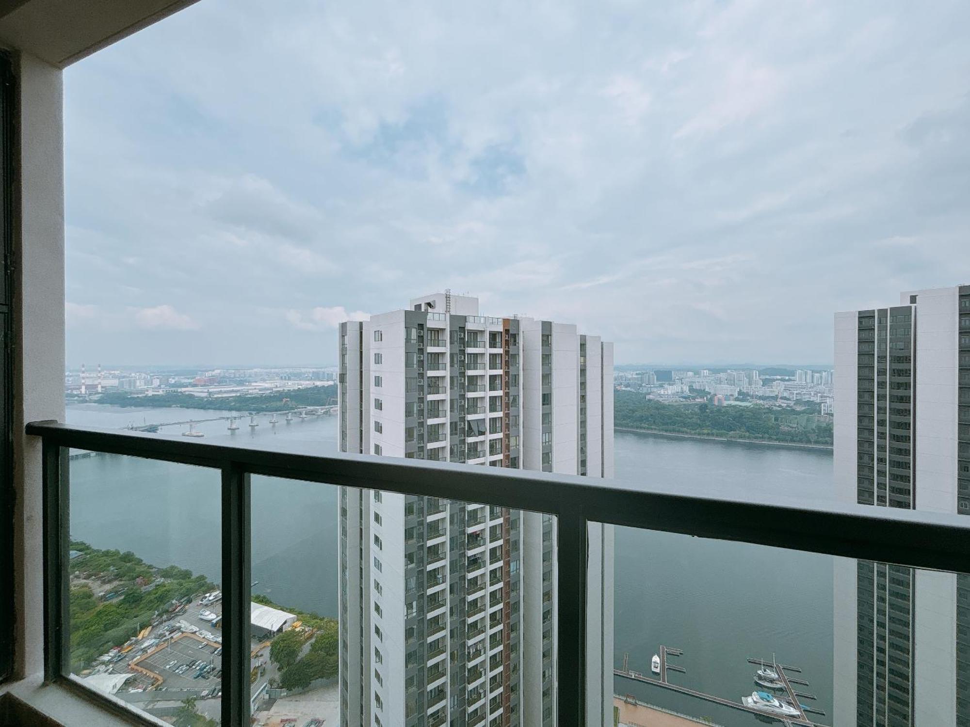 R&f Princess Cove Seine Region By Lions Bay Apartemen