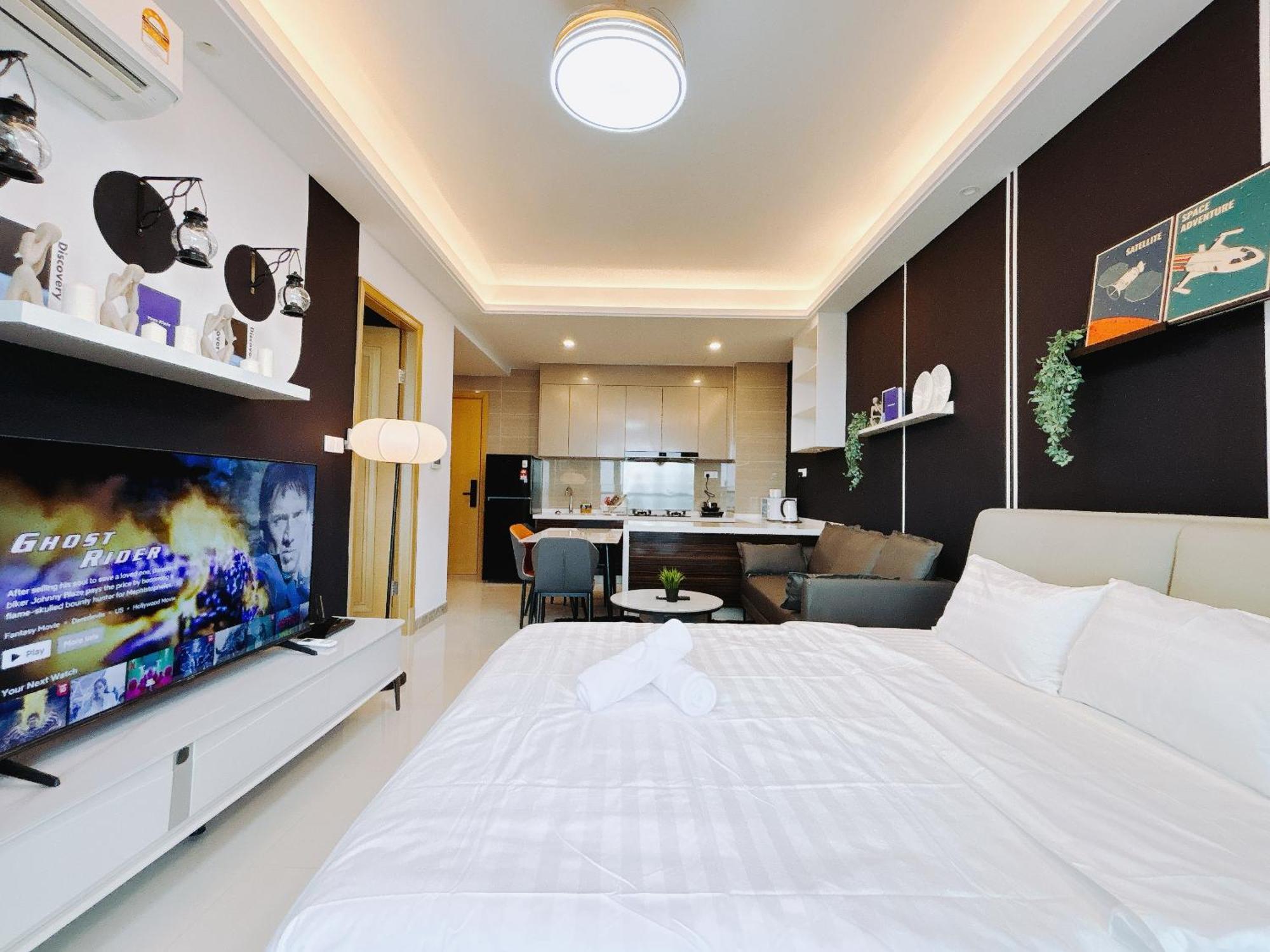 R&f Princess Cove Seine Region By Lions Bay Apartemen