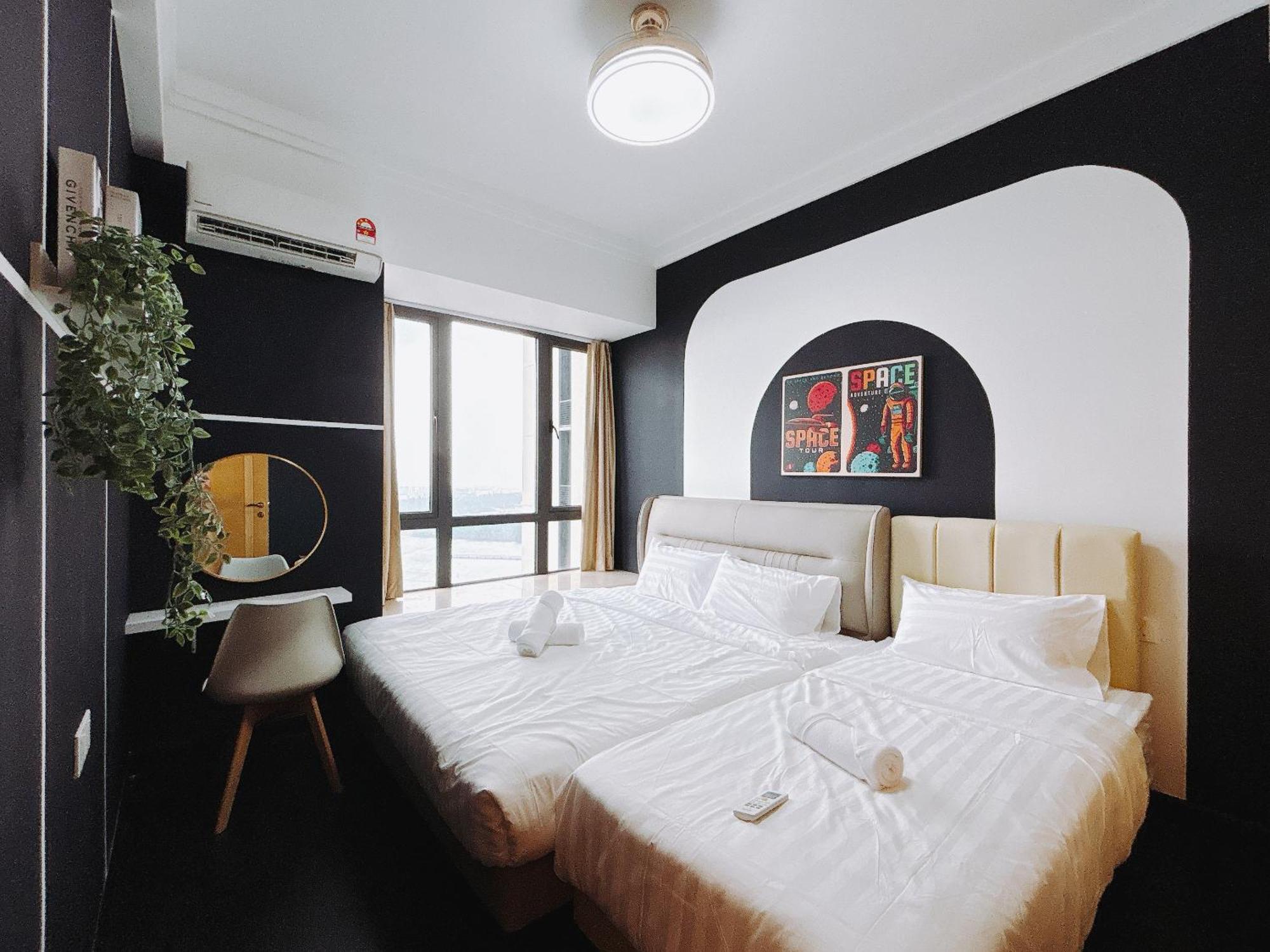 R&f Princess Cove Seine Region By Lions Bay Apartemen