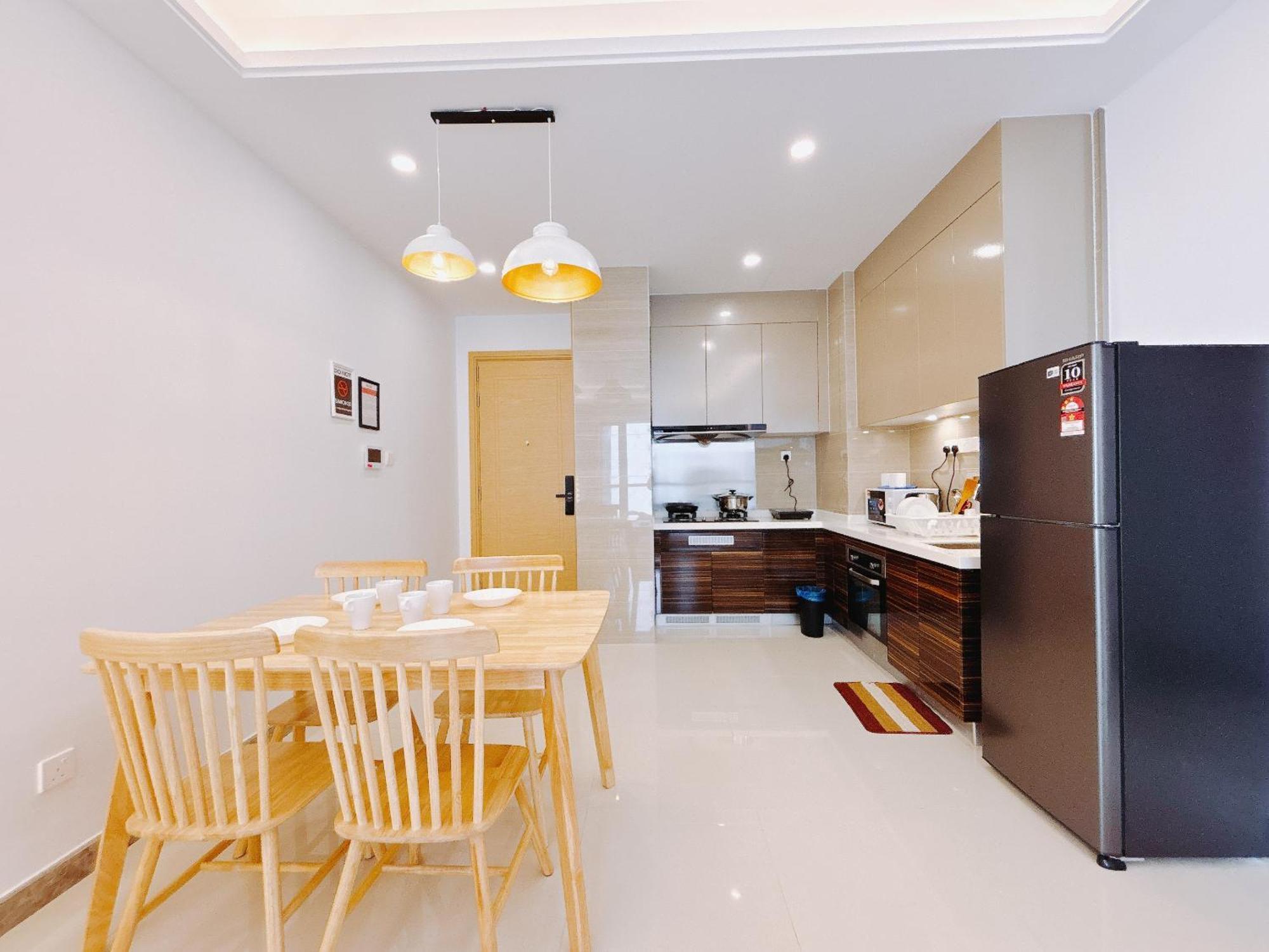 R&f Princess Cove Seine Region By Lions Bay Apartemen *